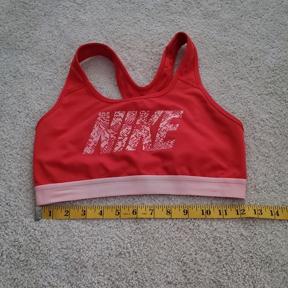 Nike Classic Sports Bra - Picture 6 of 8